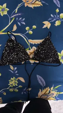review-img