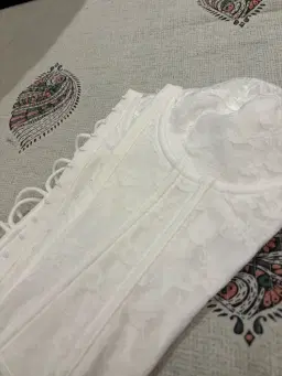review-img