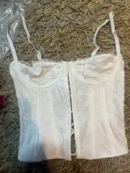 review-img