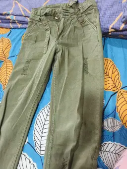 review-img