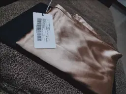 review-img