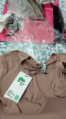 review-img