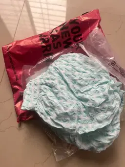 review-img