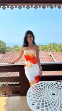 review-img