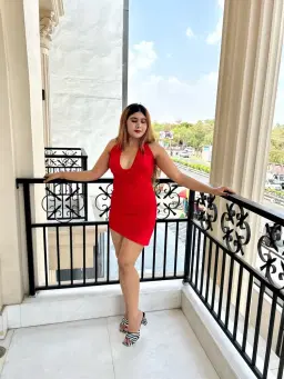 review-img