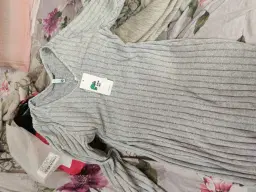 review-img