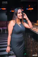 review-img