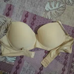 review-img