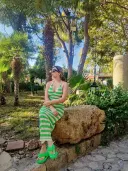 review-img