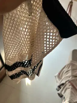 review-img