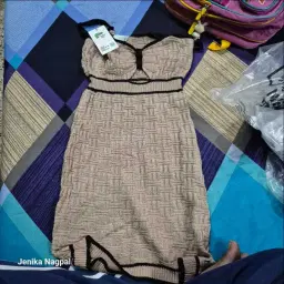 review-img