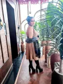review-img