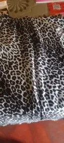 review-img