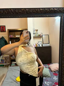 review-img