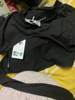 review-img