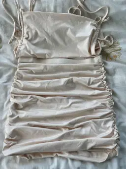 review-img
