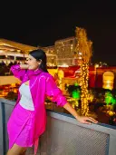 review-img