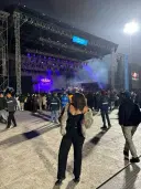 review-img