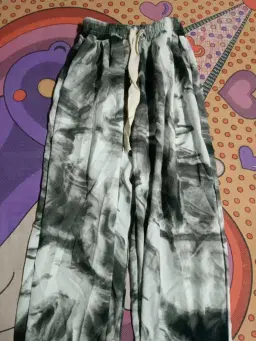 review-img