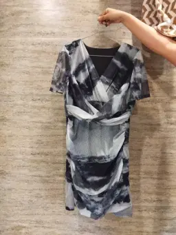 review-img