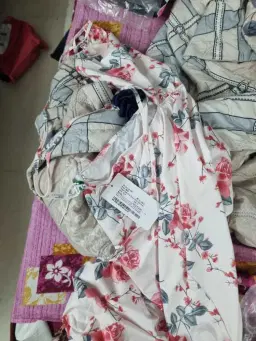 review-img