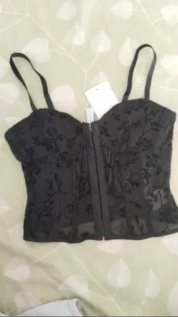 review-img