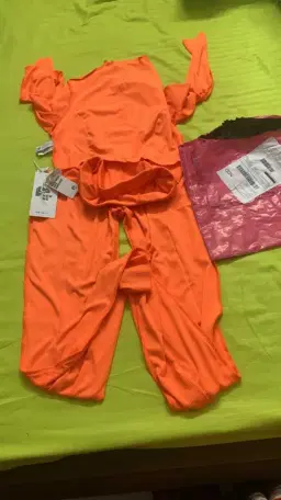 review-img