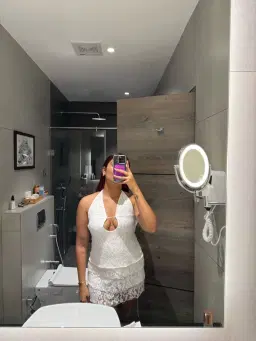 review-img
