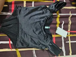 review-img