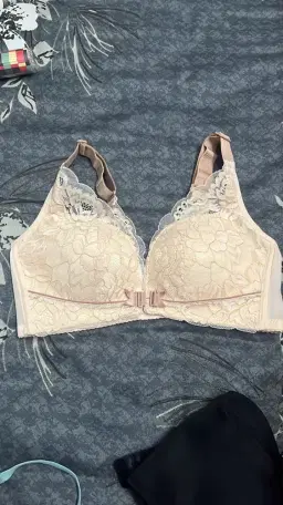 review-img
