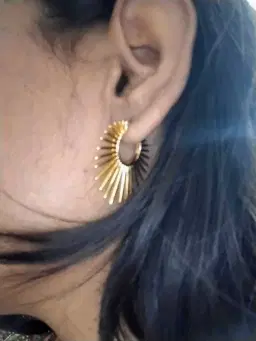 review-img