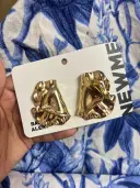 review-img