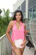 review-img