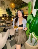 review-img