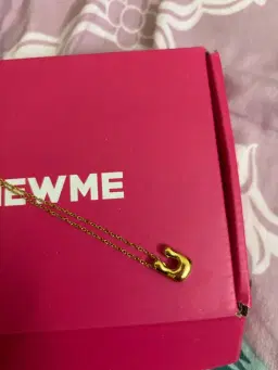 review-img
