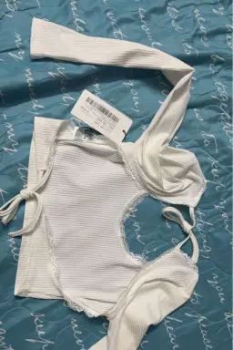 review-img