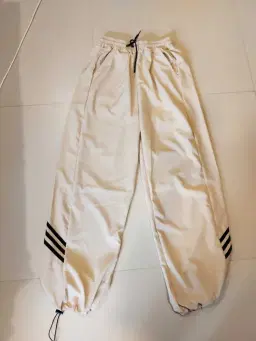 review-img