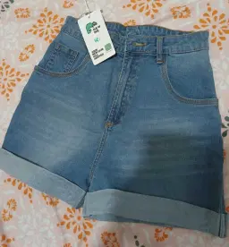 review-img