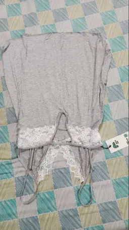 review-img