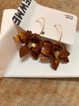review-img