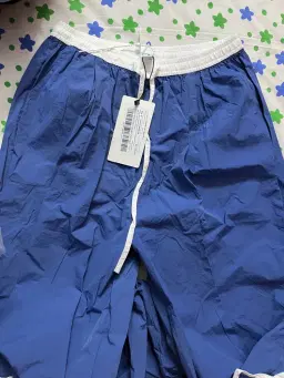 review-img