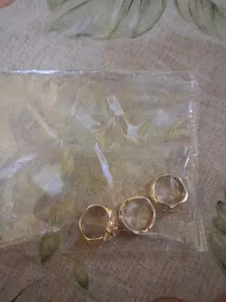 review-img