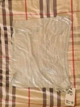 review-img