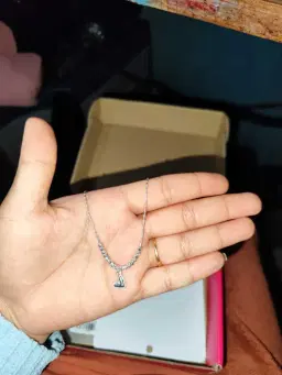 review-img