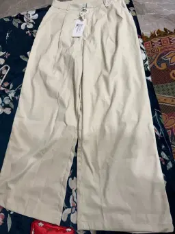 review-img