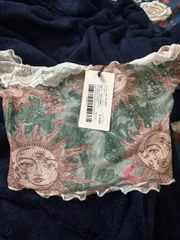 review-img