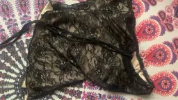 review-img