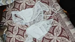 review-img