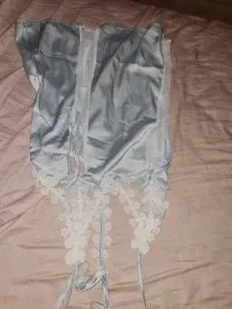 review-img