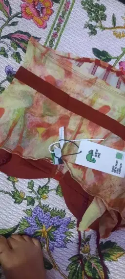 review-img